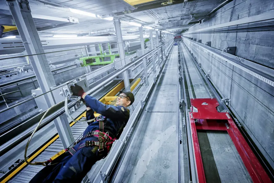 Güzelbahçe Asansör Bakımı